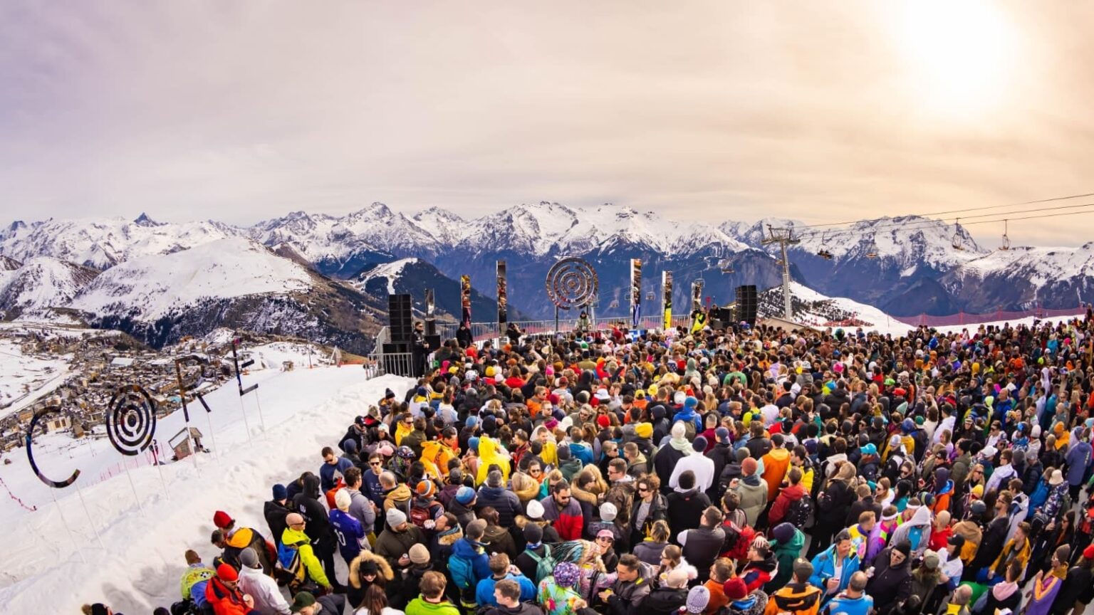 Les 3 festivals en station de ski à ne pas manquer cet hiver Tomorrowalnd-Wnter-Alpes-d'Huez-2