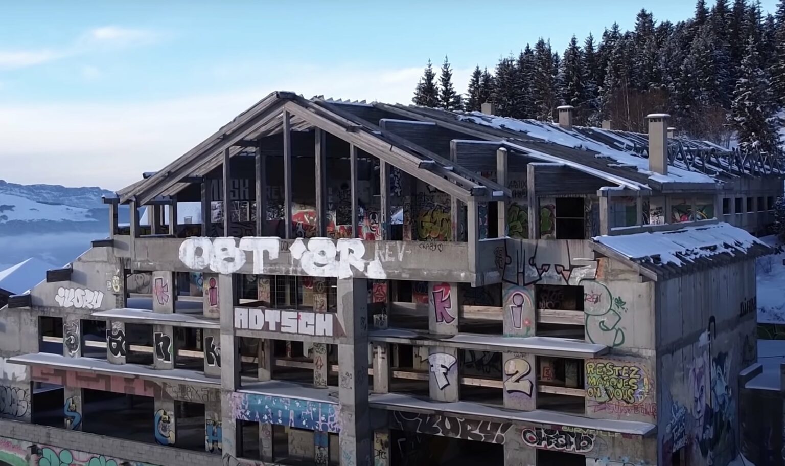 VIDÉO. À la découverte des stations de ski abandonnées Stations-ski-abandonnées
