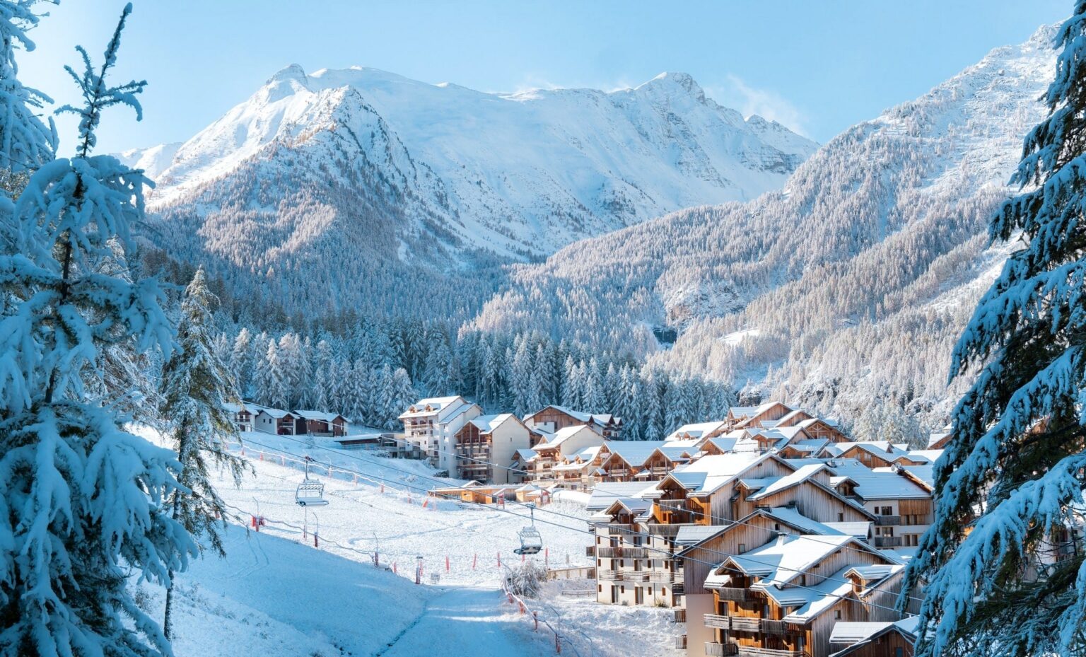 5 stations de ski pour profiter de la neige sans se ruiner Les-Orres-min