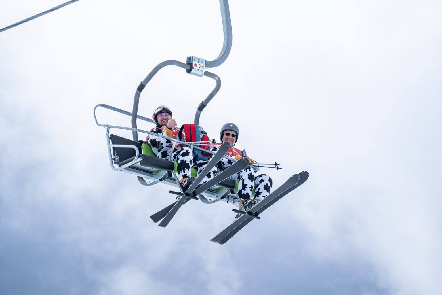 A crazy crowd, a «BoardercrossFit» and a final tunnel: the Grand Prix de Serre Chevalier promises to be a wild ride (and it's great). GRAND PRIX 2023 - SERRE CHEVALIER BRIANCON - 1-OT Serre Chevalier Vallée Briançon-min