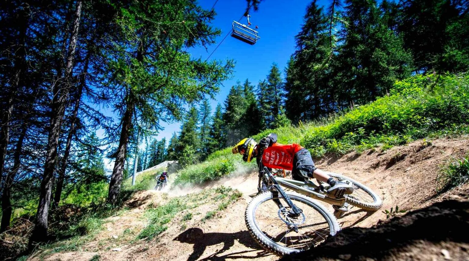 Mountain biking: Bikes parks, trails... What's new this summer in our resorts? Mountain biking Bikes parks, trails, events What's new this summer in our resorts?