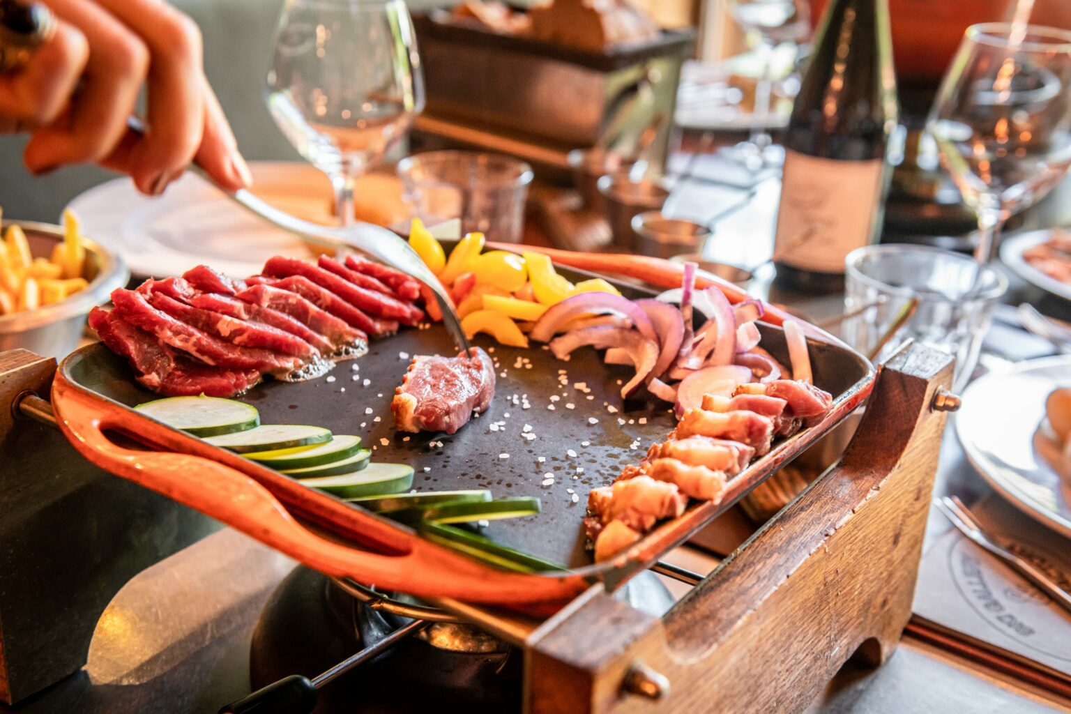 À Val d’Isère, ces 3 restaurants valent le détour Restaurants-Val-d-Isere-min