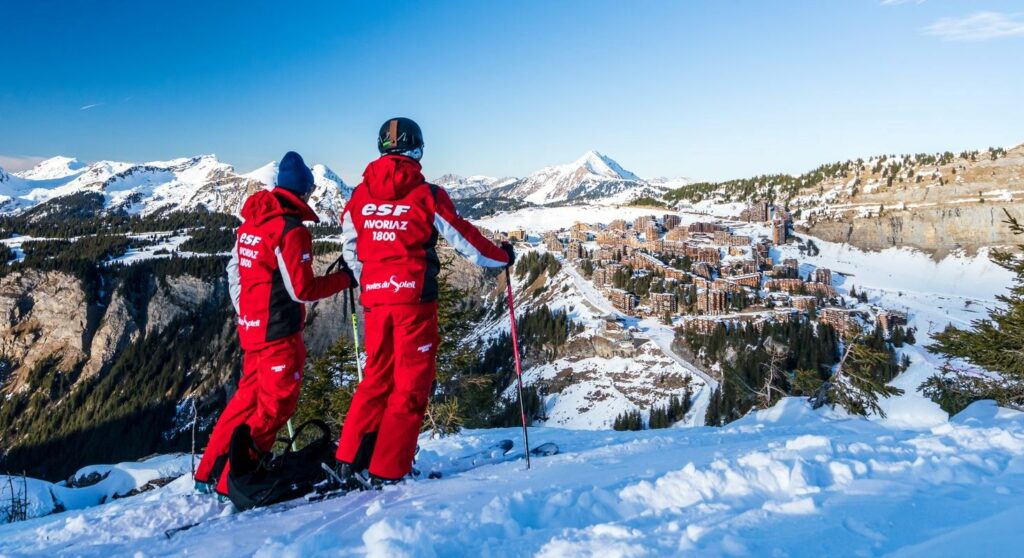 Comment les stations de ski se réinventent-elles pour attirer et fidéliser les travailleurs saisonniers ? Comment les stations de ski se réinventent-elles pour attirer et fidéliser les travailleurs saisonniers