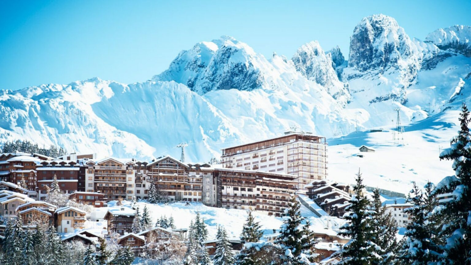 Les meilleures destinations pour un séminaire au ski dans les Alpes 6 min 1