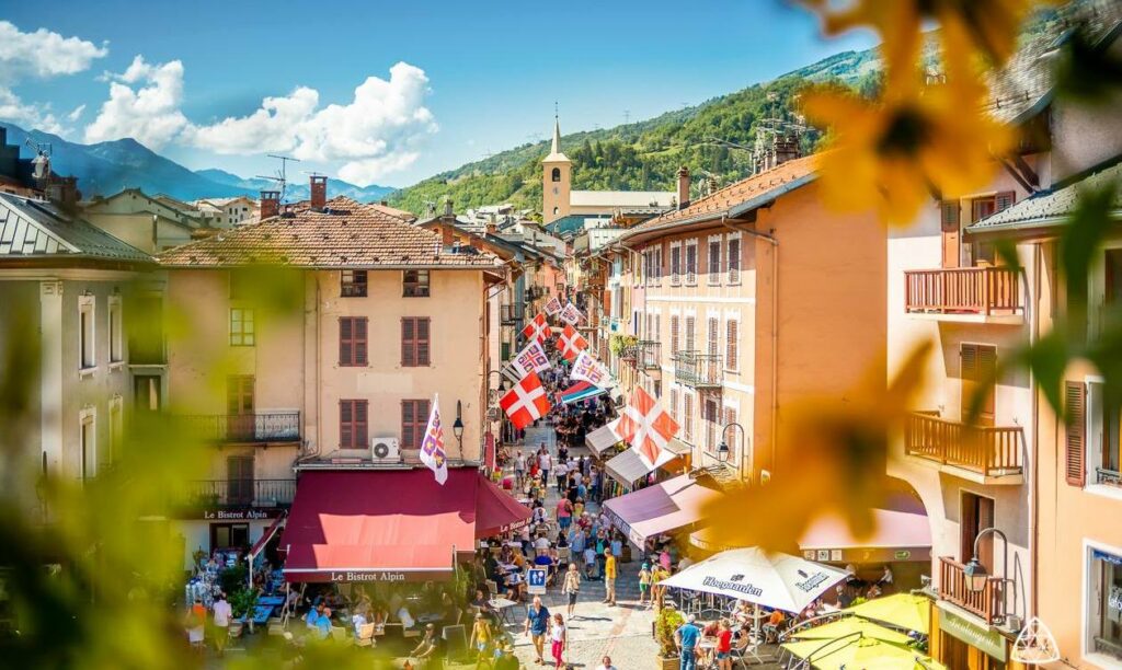 Bourg-Saint-Maurice-October