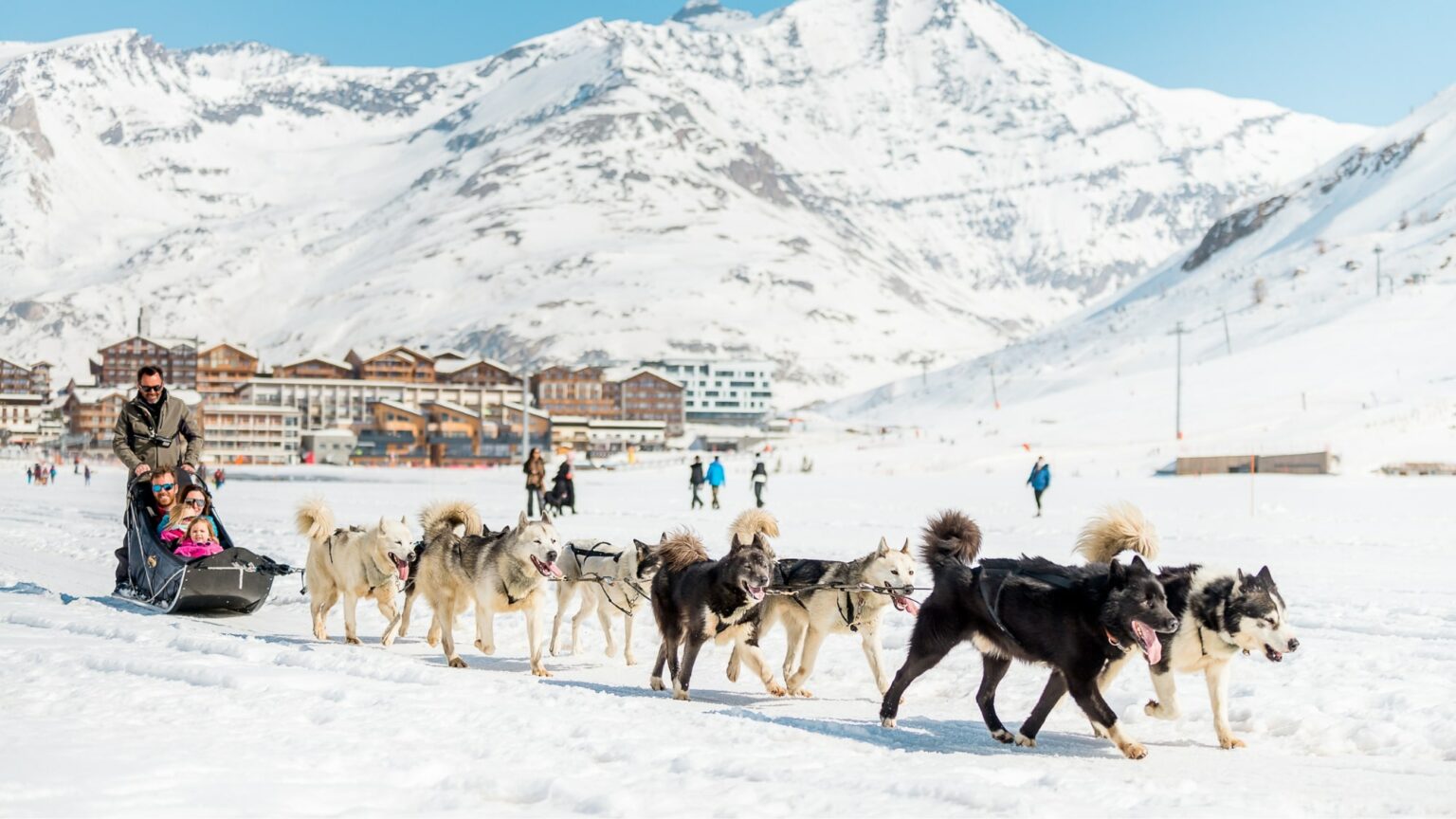 Tignes : que faire en dehors du ski cet hiver ? Chiens