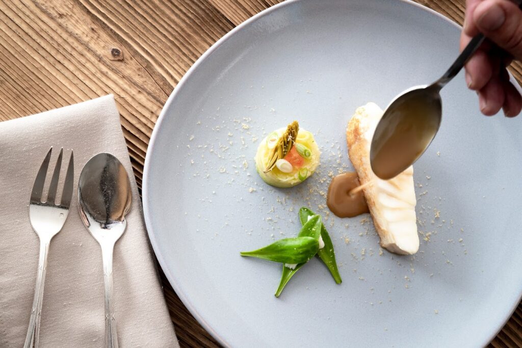 Où manger aux 2 Alpes ? Top 3 des restaurants à tester cet hiver Où manger aux 2 Alpes ? Top 3 des restaurants à tester cet hiver