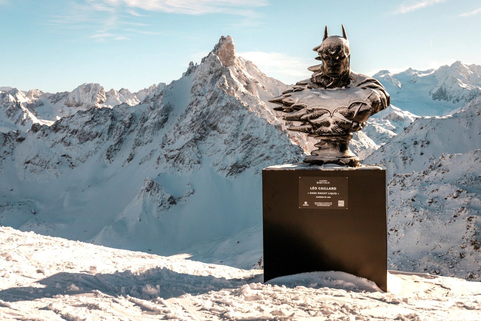 Batman, Hera, Hercule… C’est quoi ces sculptures exceptionnelles dans Courchevel ? L'art au sommet courchevel 2