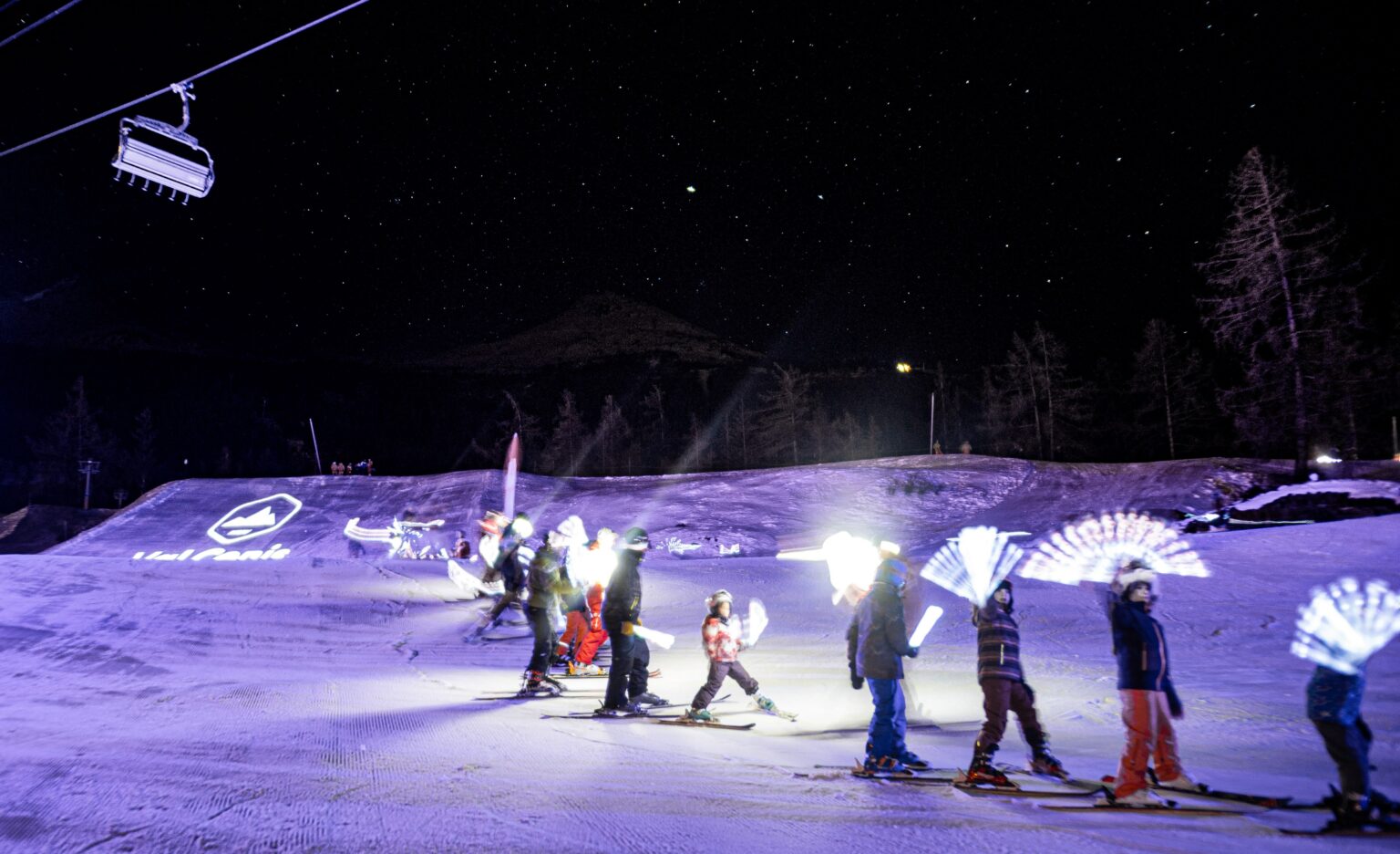 Descente aux flambeaux Val Cenis 02.26 ©D.Cuvelier OTHMV 8 min