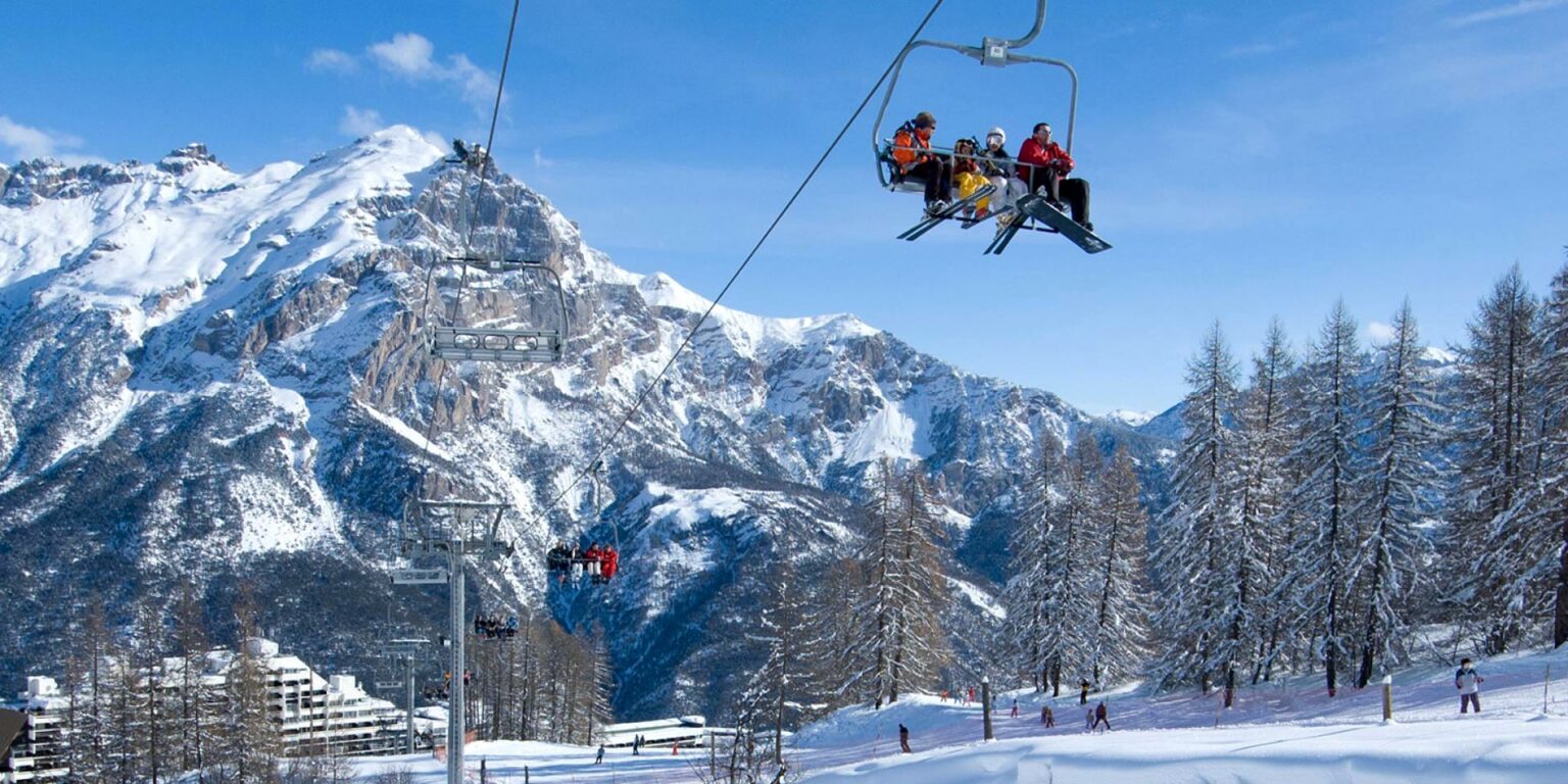 A 1 euro ski pass for children? It's possible in this resort A 1 euro ski pass for children? It's possible in this resort