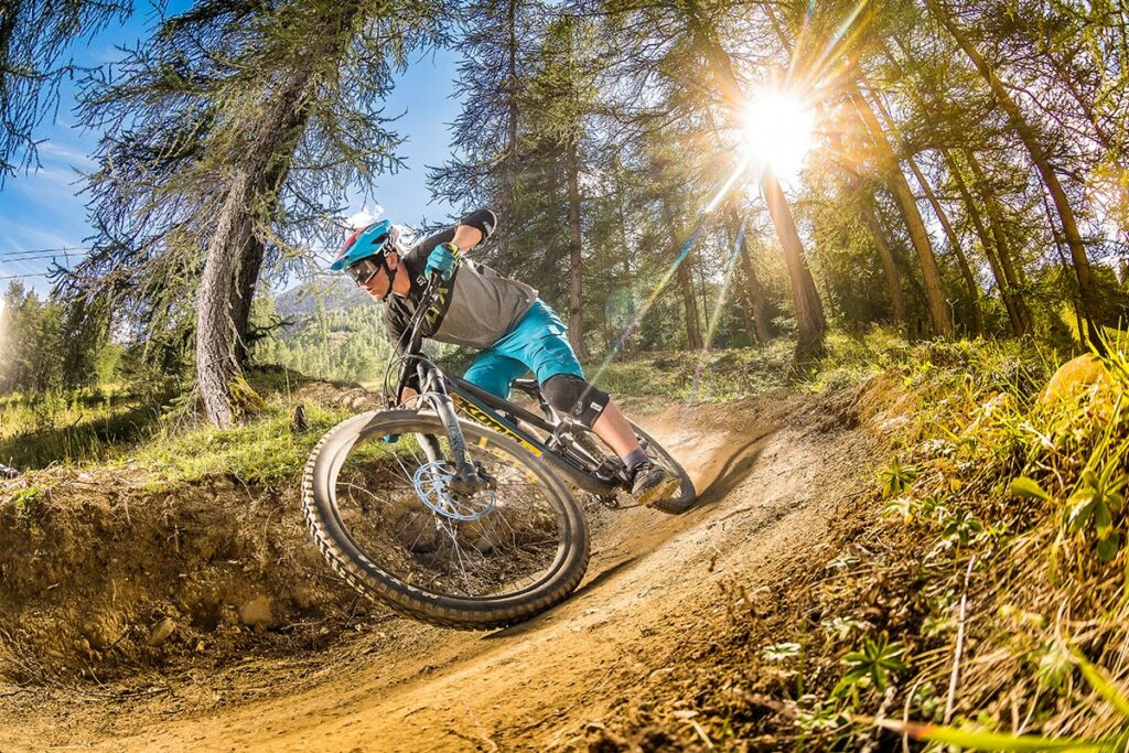 Mountain biking: 10 must-try bike parks in our resorts this summer Bike-Park-summer-stations-Tignes-min