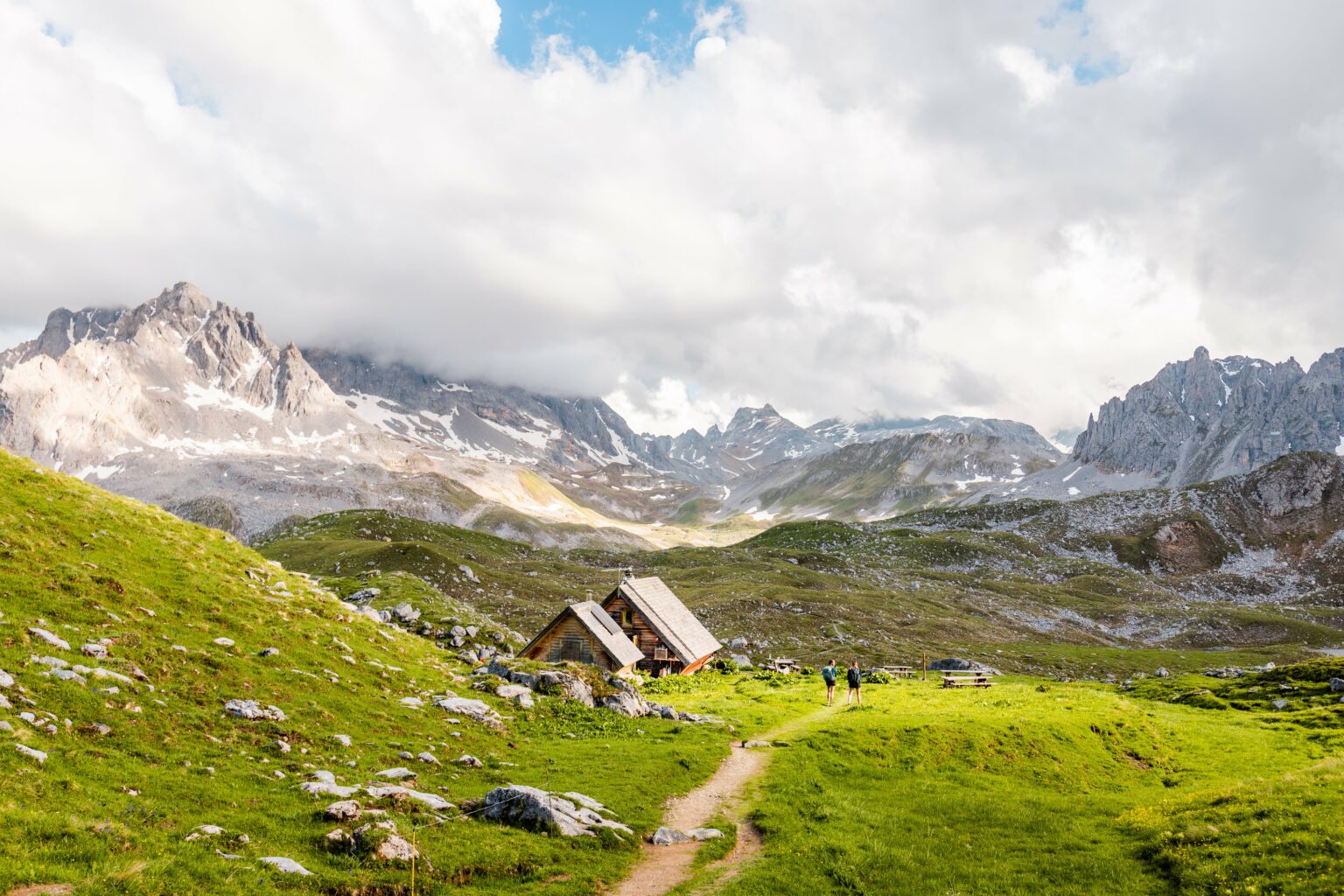 What if you extended your summer at 2,400 metres? These Courchevel mountain huts stay open until the very last days of fine weather Courchevel Courchevel Tourism Summer 2028 07 04 min
