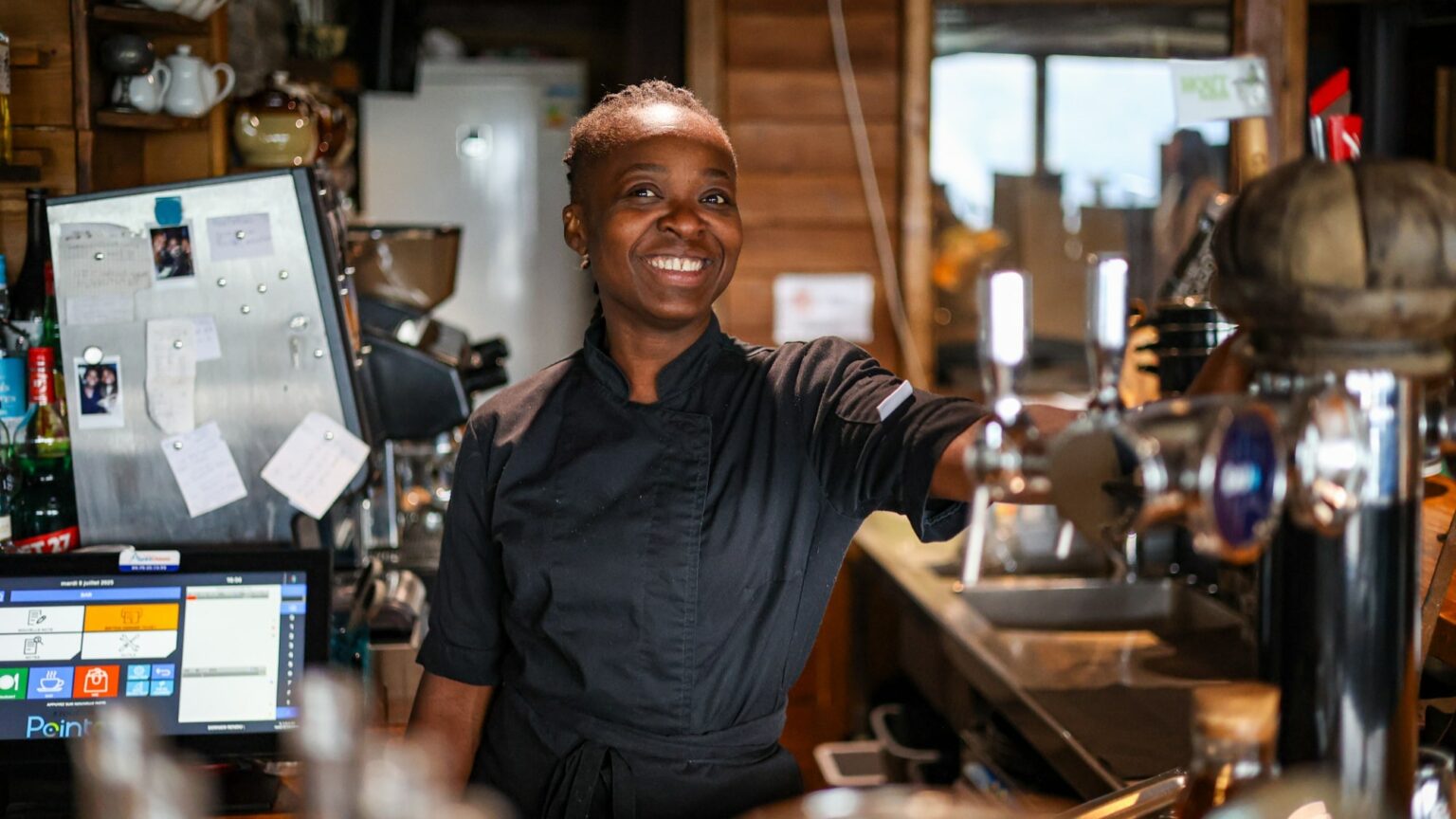 Nawi Restaurant Arc 1600