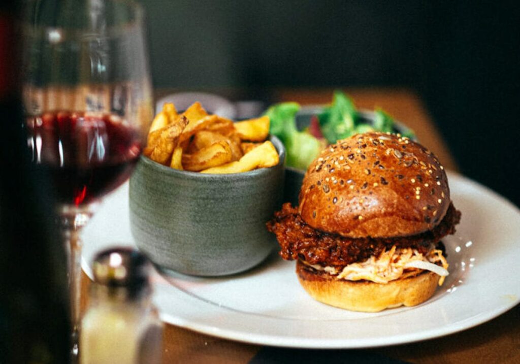 Comptoir des Halles Morzine min