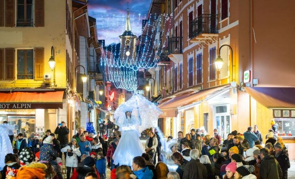 What to do in Bourg-Saint-Maurice and Les Arcs over the Christmas holidays? Here's what's on Bourg Saint Maurice Les Arcs Noel min