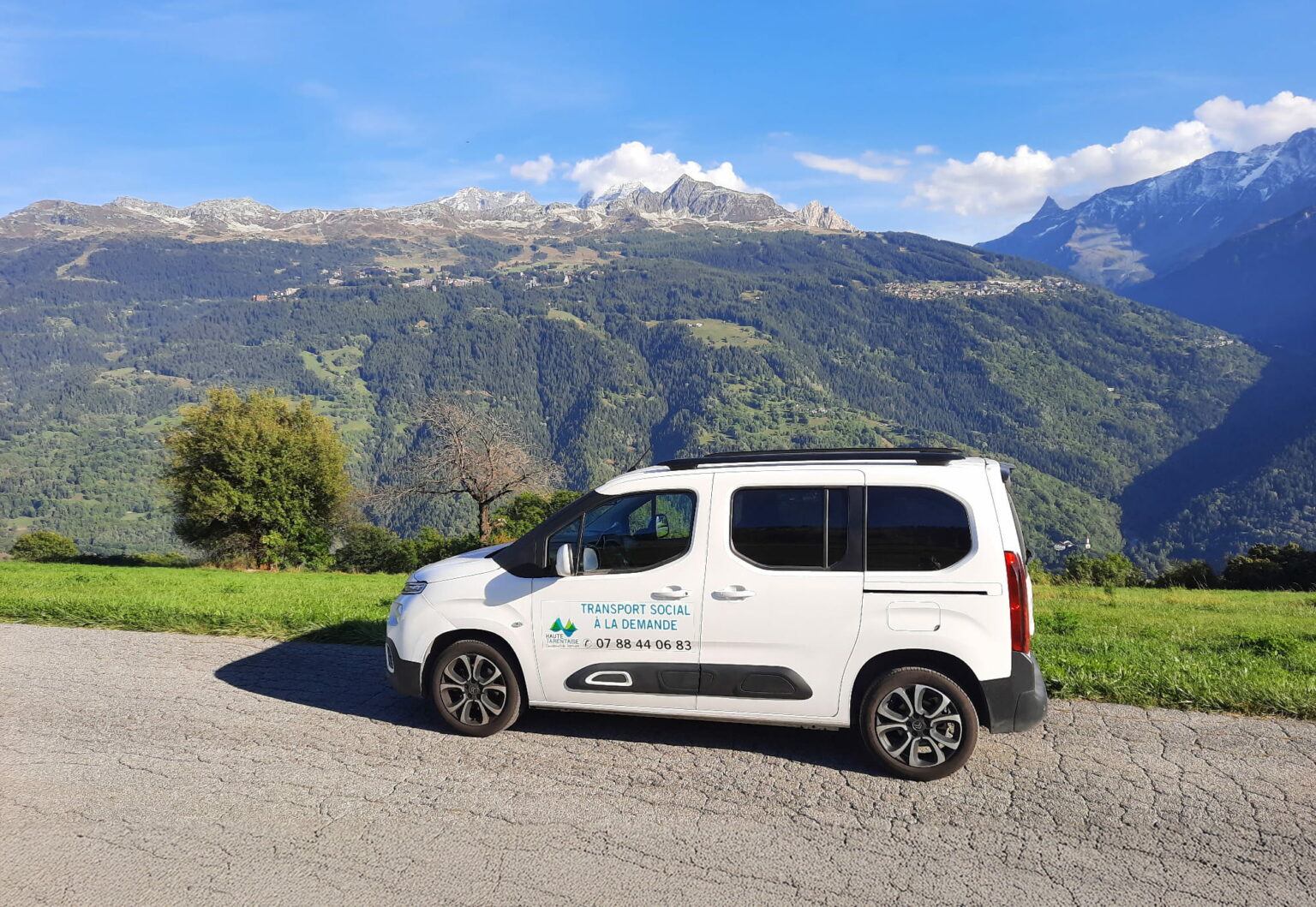 Tarentaise : ce service de transport discret s’apprête à changer le quotidien des seniors Transport social a la demande CCHTxCOVA © CCHT copie