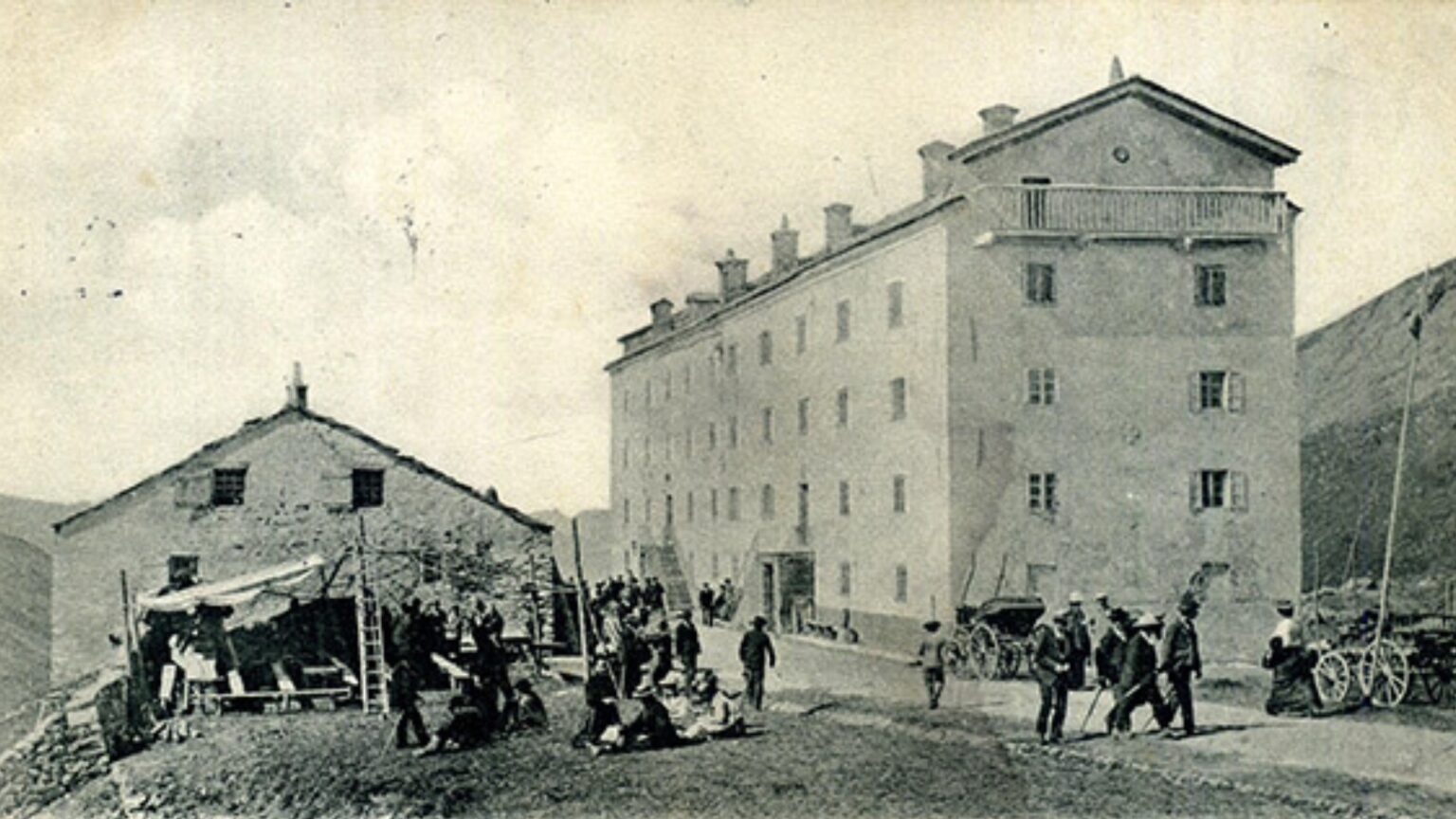 Bombardé, pillé, laissé à l’abandon… L’incroyable résurrection de l’Hospice du Petit Saint-Bernard, ressuscité par deux pays Hospice du Petit Saint-Bernard