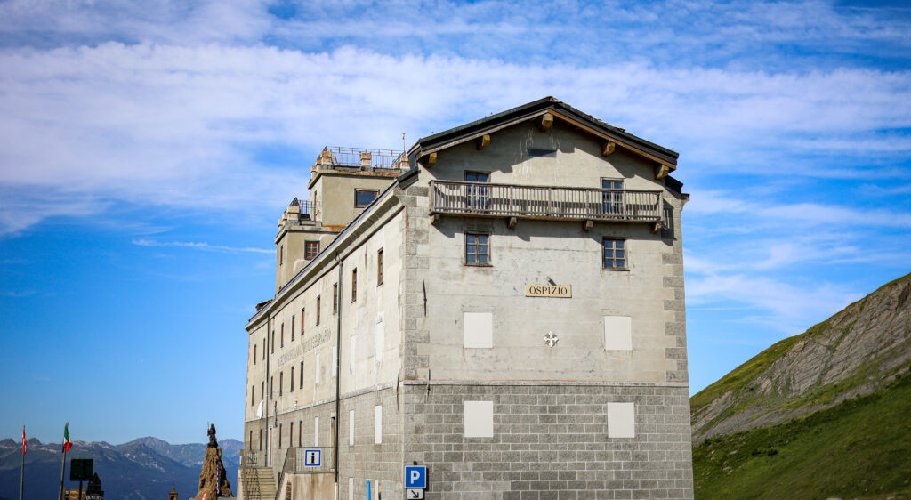 Hospice du Petit Saint-Bernard 1